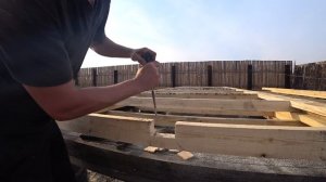 Сборка Каркасных Стен / Каркасный сарай СВОИМИ РУКАМИ на фундаменте из ПОКРЫШЕК