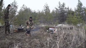 Поход в лес с ночёвкой (находка, выбор мембраны, одежда для похода, трансляция)