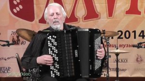 Играет Александр Скляров