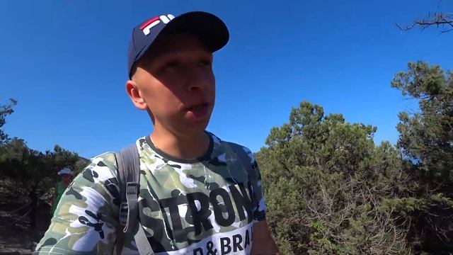 НОВЫЙ СВЕТ-райский уголок крыма. ТРОПА ГОЛИЦЫНА / СКВОЗНОЙ ГРОТ смотреть онлайн