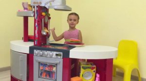 Кухня игрушечная с приборами. Детская кухня. Kids Toy Kitchen - Review and Prete