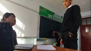 ЧТО ДЕЛАТЬ ЕСЛИ СКУЧНО НА УРОКАХ?/СПОСОБЫ/ЛАЙФХАКИ #школа