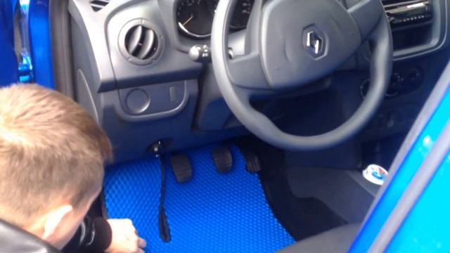 Коврики EVA для Рено Сандеро 2016 г.в. смотреть онлайн