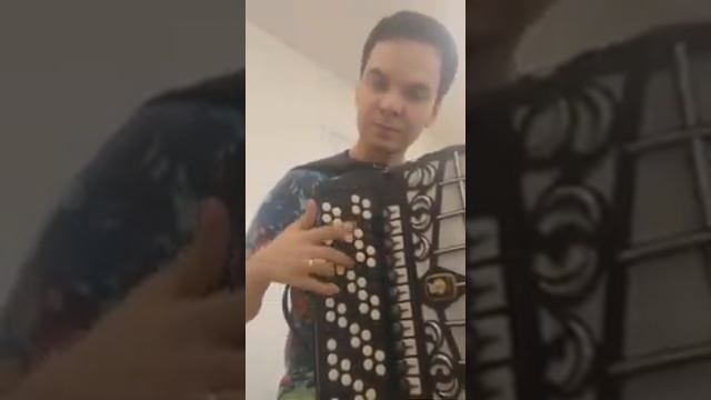 Мастер-класс по игре на баяне смотреть онлайн