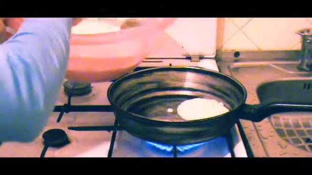 Блины пышечки. The cuppy cake pancakes. смотреть онлайн