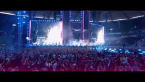 Helene Fischer - 90s Medley (Live von der Stadion-Tour _ Hamburg _ 2018).mp4