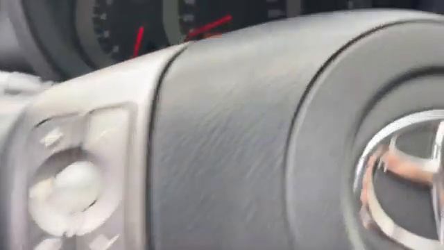 Toyota Rav4 2.0VVT-I 152HP смотреть онлайн