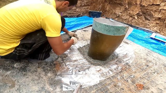 КАК СДЕЛАТЬ ДРЕНАЖНЫЙ КОЛОДЕЦ В ПОДВАЛЕ -  ( подвал своими руками - 10 серия) смотреть онлайн