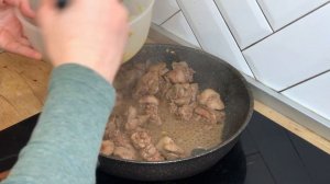 Нежнейшая куриная печень. Как приготовить печень просто и быстро? Готовим печенку.