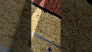 покрытие балкона рулонной черепицей