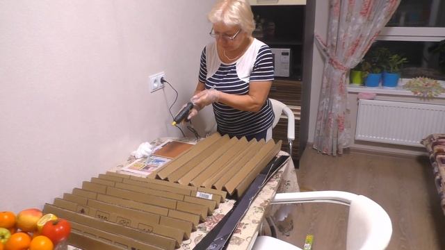 Жесткий карантин. Не выходим из дома.Делаем когтеточку своими руками. смотреть онлайн