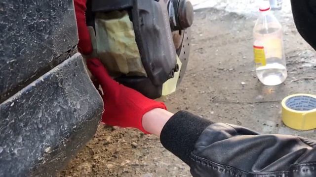 Как ПОКРАСИТЬ СУППОРТА своими руками не снимая на любом АВТО?