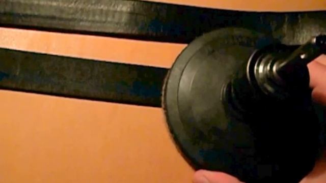 Как убрать царапины на натуральной коже.