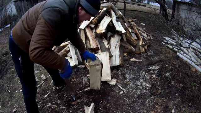 КАК КОЛОТЬ ДРОВА смотреть онлайн