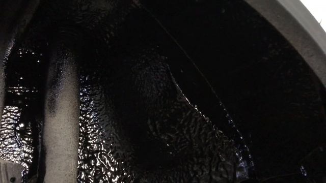 Suzuki Vitara. Шумоизоляция снаружи. Обесшумливали колесные арки и заводские подкрылки (локеры).