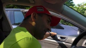 Мы в машине и детская песенка Колеса у автобуса крутятся с ХЭППИ БИБА