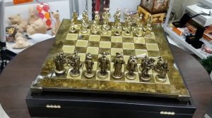 Шахматы "Рыцари Средневековья" 44*44*3 см; H=9.7 см.