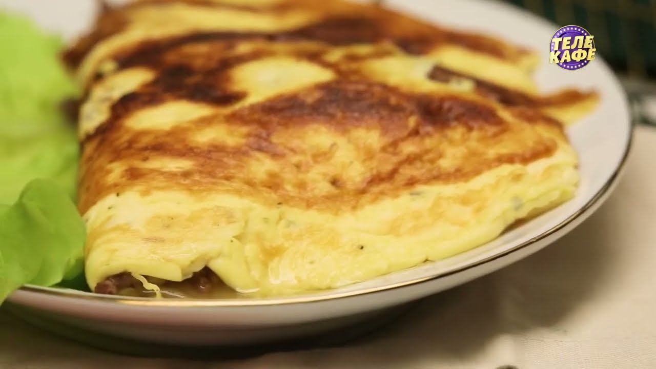 Как приготовить рулет из омлета. Омлет с мясом и сыром. Вкусный завтрак для всей семьи!