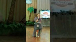 Анна Петряшева "Первый учитель, первый". Песня выпукницы.