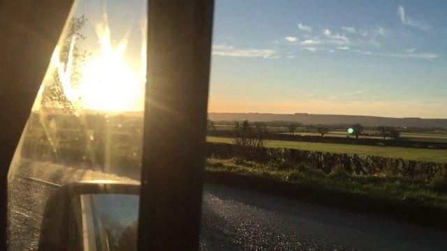 UK 3.5t VAN POV DRIVING MERCEDES SPRINTER - 2 PALLETS, SUNNY & LEMON SQUEEZY [VLOG]