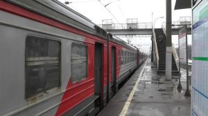 Электропоезд ЭР2Т-7157 станция Бекасово-1