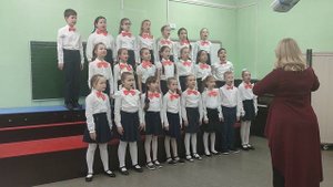 Хор "Радуга" Сл. В. Степанова, муз. Е. Рушанского "Родник"