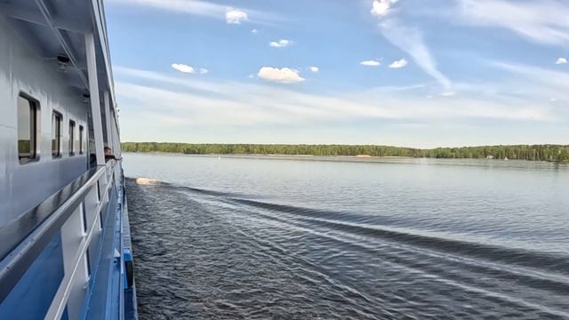 Круиз на теплоходе «Лебединое озеро» смотреть онлайн