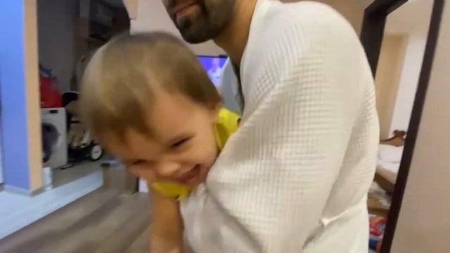 VLOG: Я ПОКРАСИЛАСЬ И ПОДСТРИГЛА ЧЕЛКУ! А Сделал ли он это? смотреть онлайн