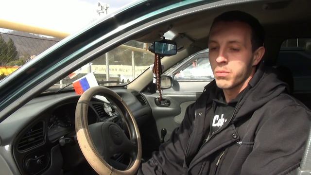 Два видео-доказательства укронацизма, ненависти к русским и к своим согражданам.