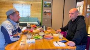 Ученик Наладим Быт преодолел 1200км что бы задать эти вопросы Алмазу