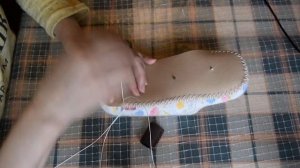 Как легко подшить валяные тапочки для начинающих валяльщиц