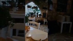 "Тебе надо проснуться..." Дура. Поет Юрий Николаенко.