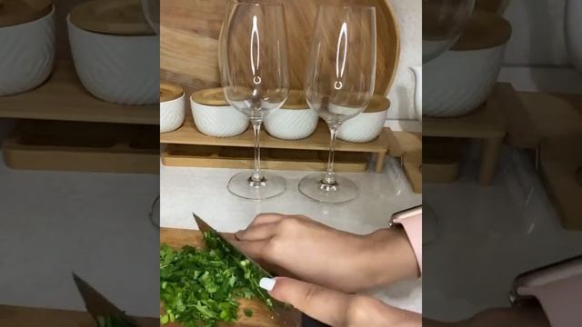 Салат с красной икрой