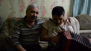 Вармана кене чух - Вӑрмана кӗнӗ чух . На гармоне играет Валера Журавлев, поет брат Александр.