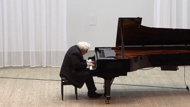 «Шопен». Фрагменты концерта пианиста Михаила Лидского смотреть онлайн