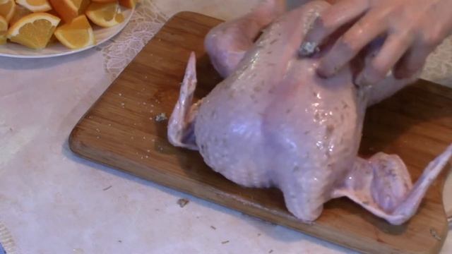 Курица, запеченная с апельсинами. Изумительно вкусная и ароматная!