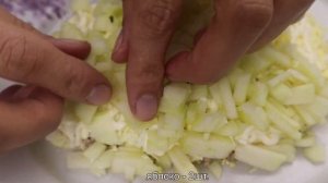 ? Салат с виноградом и курицей ГРОЗДЬ ВИНОГРАДА украсит любой праздничный стол ?