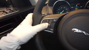 Jaguar F-Pace 2016 2.0D (180 л.с.) 4WD AT Pure - видеообзор