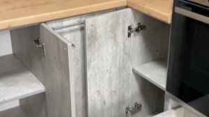 Кухня Трехъярусная П-образная Модерн 300x240 Метрополитан