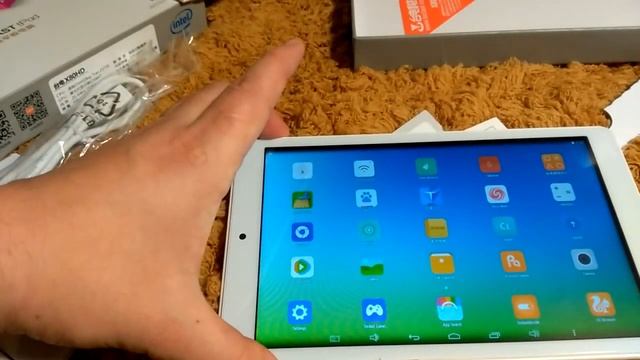 Распаковка Unboxing Teclast X80HD Dual OS Windows 10 + Android 4.4 смотреть онлайн