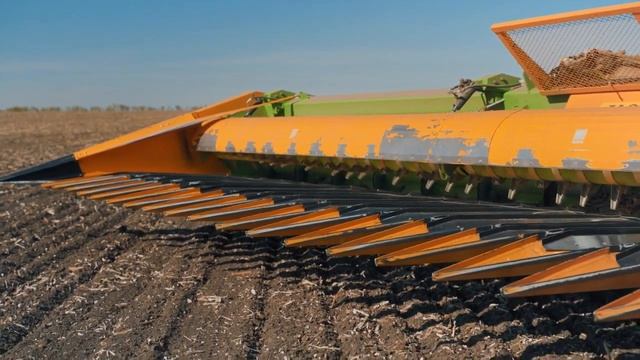 Жатка безрядковая Стрепет от завода Корммаш ГК ЮМЗ смотреть онлайн