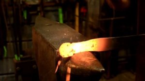 Forging a Nail Header // Let's Make a Blacksmith Nail Header Tool