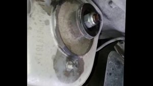 Замена передних стоек (амортизаторов) ВАЗ КАЛИНА