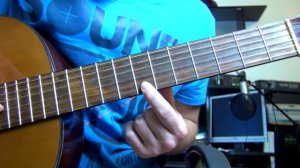 Елочка НА ОДНОЙ СТРУНЕ. Новогодняя мелодия на гитаре "В лесу родилась елочка"