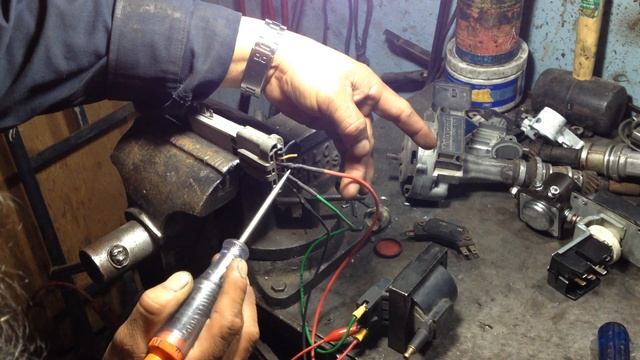 ENCENDIDO ELECTRONICO FORD MÓDULO TFY. смотреть онлайн