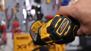 Dewalt DCS438B 76mm Brusilica - Cut off Tool