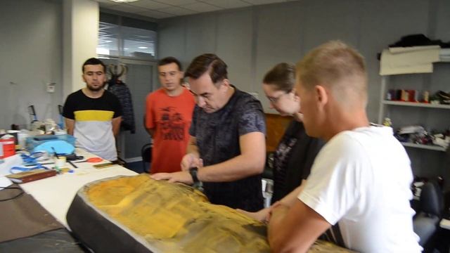Профессиональные курсы по перетяжке салона автомобиля