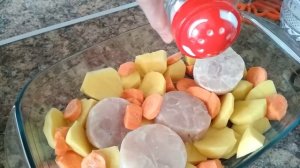 Медальоны из хека с картошкой и морковкой в духовке. Рецепт #13