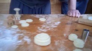 Ухожу в монастырь делать просфору. Часть 2