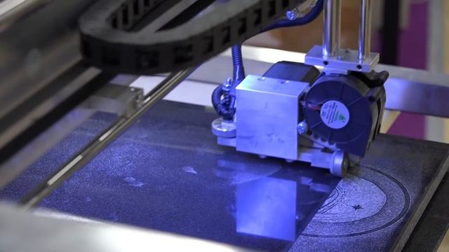 ИП Павленко/ Станок "Гравёр 5" (Краснодарский Край) на выставке "Некрополь 2015". Москва смотреть онлайн